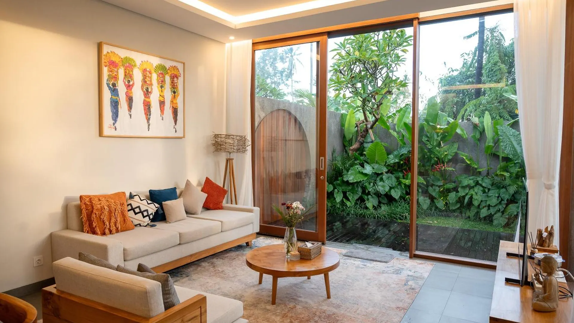 Villa Suarga Des Anicca Ubud