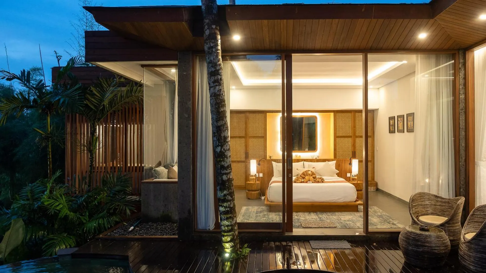 Villa Suarga Des Anicca Ubud  Indonesia